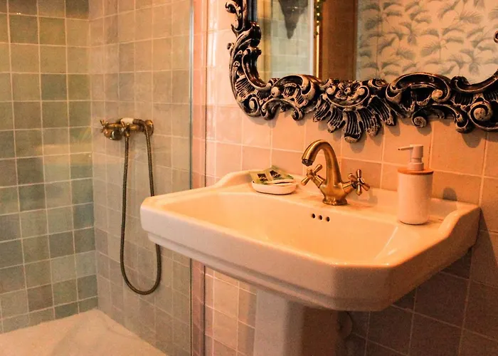 Casa Meiga Kır Evi *